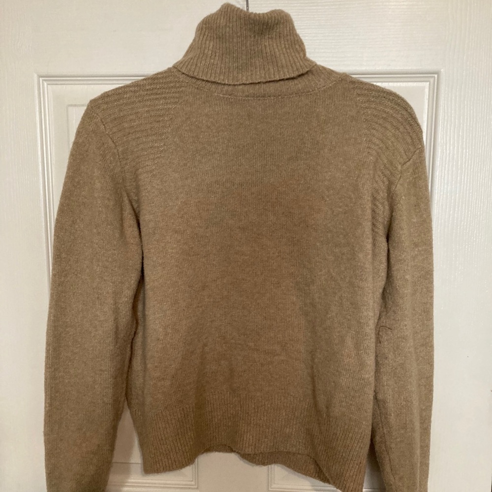 Tan Turtleneck Sweater ✨